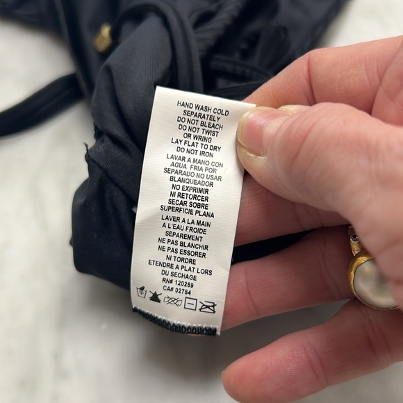 Vitamin A NWT Gemma One Piece Black Eco Rib One Piece Sexy Swimsuit XS - Picture 12 of 14